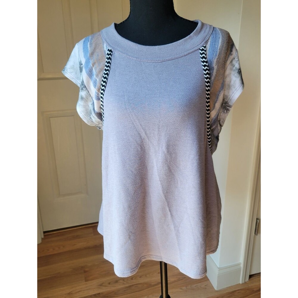 Ces Femme Mixed Print Textured Knit Top Gray Patterned Sleeves S